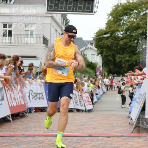 31.08.2025 - 21. Blankeneser Heldenlauf Strokosch-Dieckow http://msf.ph/oto/8685180 31.08.2025 12:01:00 Ziel 4366, 4007 meine-sportfotos.de