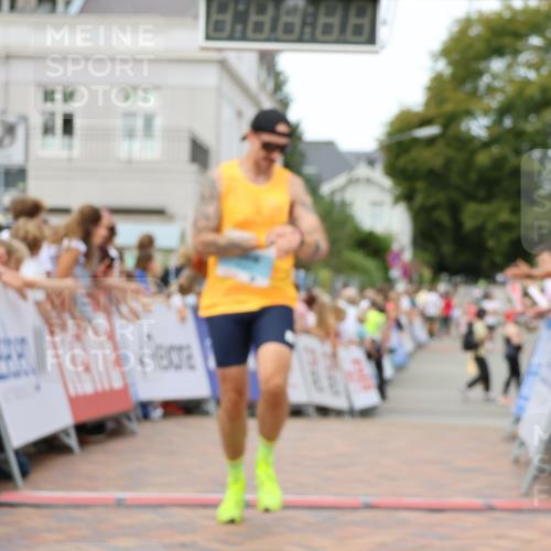 31.08.2025 - 21. Blankeneser Heldenlauf Strokosch-Dieckow http://msf.ph/oto/8685201 31.08.2025 12:01:00 Ziel 4366, 4007 meine-sportfotos.de
