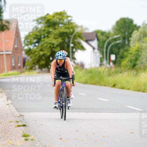 31.08.2025 - Elbe Triathlon Hamburg Michael Burmester http://msf.ph/oto/8685211 31.08.2025 12:35:32 Radfahren 1646, 1664 meine-sportfotos.de