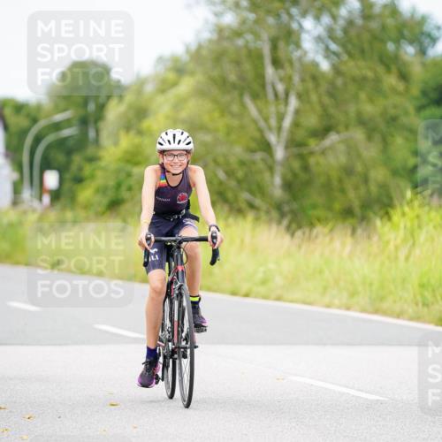 31.08.2025 - Elbe Triathlon Hamburg Michael Burmester http://msf.ph/oto/8685246 31.08.2025 12:36:49 Radfahren 1637, 1659 meine-sportfotos.de