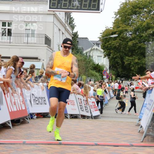 31.08.2025 - 21. Blankeneser Heldenlauf Strokosch-Dieckow http://msf.ph/oto/8685283 31.08.2025 12:00:59 Ziel 4366, 4007 meine-sportfotos.de