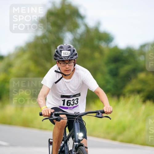 31.08.2025 - Elbe Triathlon Hamburg Michael Burmester http://msf.ph/oto/8685306 31.08.2025 12:38:48 Radfahren 1633 meine-sportfotos.de