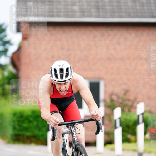31.08.2025 - Elbe Triathlon Hamburg Michael Burmester http://msf.ph/oto/8685373 31.08.2025 14:08:20 Radfahren  meine-sportfotos.de