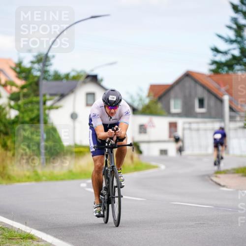 31.08.2025 - Elbe Triathlon Hamburg Michael Burmester http://msf.ph/oto/8685401 31.08.2025 14:09:41 Radfahren 136 meine-sportfotos.de