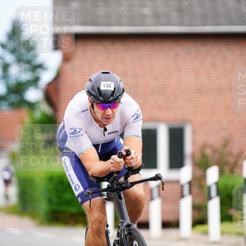 31.08.2025 - Elbe Triathlon Hamburg Michael Burmester http://msf.ph/oto/8685410 31.08.2025 14:09:42 Radfahren 136 meine-sportfotos.de