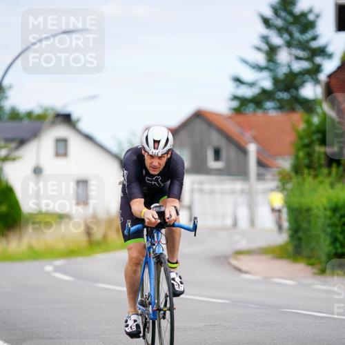 31.08.2025 - Elbe Triathlon Hamburg Michael Burmester http://msf.ph/oto/8685418 31.08.2025 14:09:56 Radfahren 144 meine-sportfotos.de