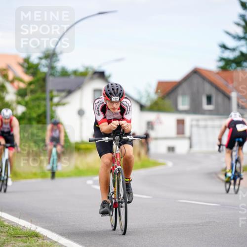 31.08.2025 - Elbe Triathlon Hamburg Michael Burmester http://msf.ph/oto/8685428 31.08.2025 14:10:15 Radfahren 127, 139, 162 meine-sportfotos.de