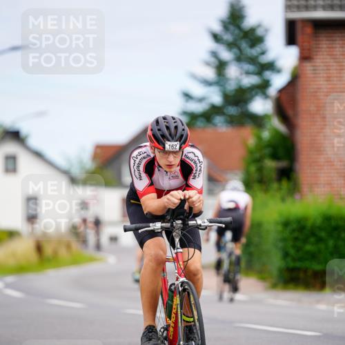31.08.2025 - Elbe Triathlon Hamburg Michael Burmester http://msf.ph/oto/8685432 31.08.2025 14:10:16 Radfahren 127, 139, 162 meine-sportfotos.de