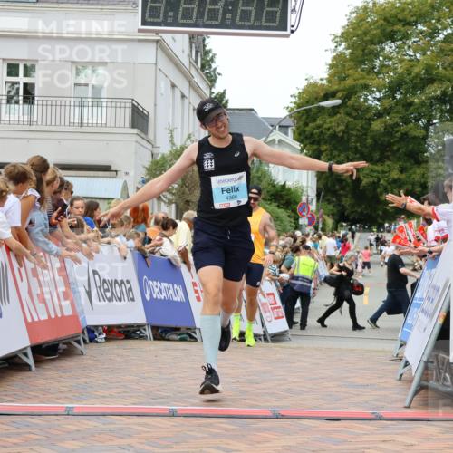 31.08.2025 - 21. Blankeneser Heldenlauf Strokosch-Dieckow http://msf.ph/oto/8685488 31.08.2025 12:00:57 Ziel 4366, 4007 meine-sportfotos.de