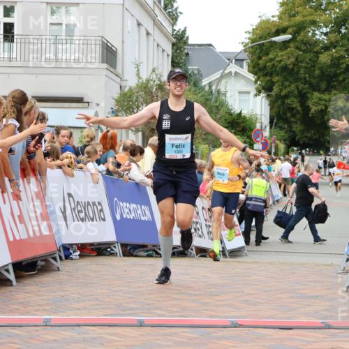 31.08.2025 - 21. Blankeneser Heldenlauf Strokosch-Dieckow http://msf.ph/oto/8685507 31.08.2025 12:00:57 Ziel 4366, 4007 meine-sportfotos.de