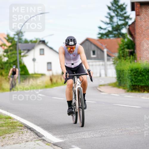 31.08.2025 - Elbe Triathlon Hamburg Michael Burmester http://msf.ph/oto/8685522 31.08.2025 14:10:52 Radfahren 132, 147, 160 meine-sportfotos.de