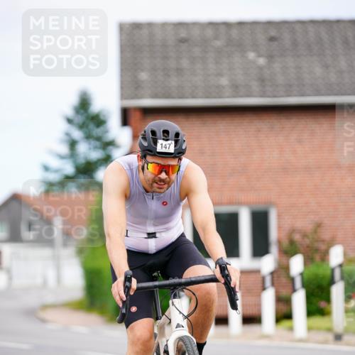 31.08.2025 - Elbe Triathlon Hamburg Michael Burmester http://msf.ph/oto/8685527 31.08.2025 14:10:53 Radfahren 132, 147 meine-sportfotos.de