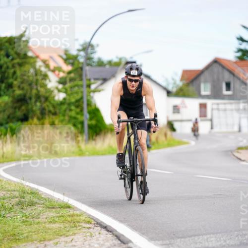 31.08.2025 - Elbe Triathlon Hamburg Michael Burmester http://msf.ph/oto/8685535 31.08.2025 14:10:56 Radfahren 132, 141, 147 meine-sportfotos.de