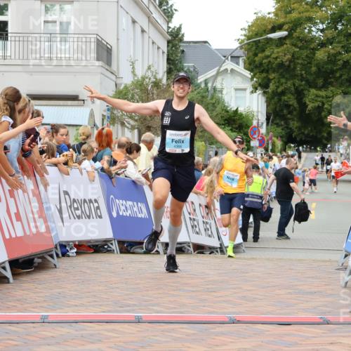 31.08.2025 - 21. Blankeneser Heldenlauf Strokosch-Dieckow http://msf.ph/oto/8685551 31.08.2025 12:00:57 Ziel 4366, 4007 meine-sportfotos.de