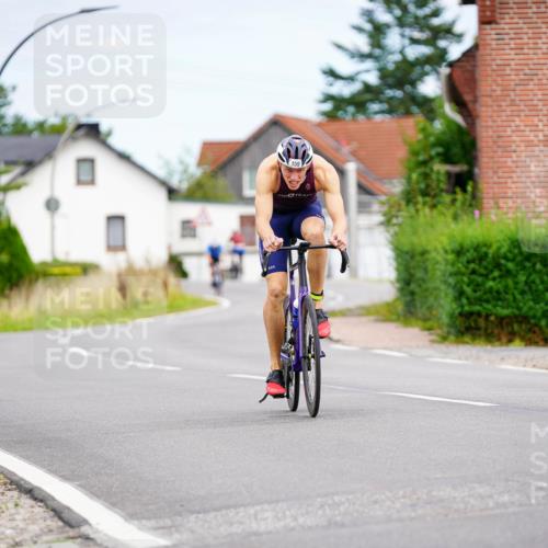 31.08.2025 - Elbe Triathlon Hamburg Michael Burmester http://msf.ph/oto/8685565 31.08.2025 14:11:08 Radfahren 157, 159, 164 meine-sportfotos.de