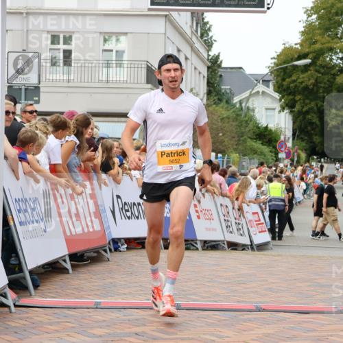 31.08.2025 - 21. Blankeneser Heldenlauf Strokosch-Dieckow http://msf.ph/oto/8685606 31.08.2025 12:00:45 Ziel 5652, 4333 meine-sportfotos.de