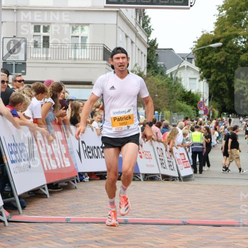 31.08.2025 - 21. Blankeneser Heldenlauf Strokosch-Dieckow http://msf.ph/oto/8685619 31.08.2025 12:00:45 Ziel 5652, 4333 meine-sportfotos.de