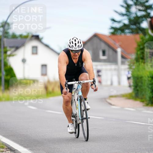 31.08.2025 - Elbe Triathlon Hamburg Michael Burmester http://msf.ph/oto/8685623 31.08.2025 14:11:38 Radfahren 131 meine-sportfotos.de