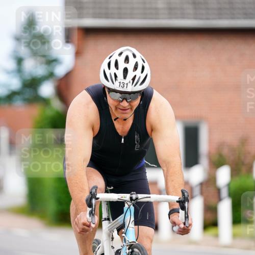 31.08.2025 - Elbe Triathlon Hamburg Michael Burmester http://msf.ph/oto/8685630 31.08.2025 14:11:39 Radfahren 131 meine-sportfotos.de