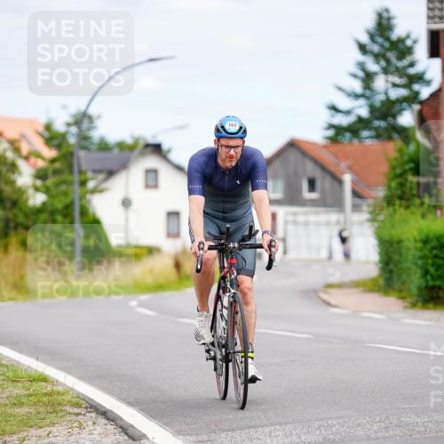 31.08.2025 - Elbe Triathlon Hamburg Michael Burmester http://msf.ph/oto/8685651 31.08.2025 14:11:48 Radfahren 163 meine-sportfotos.de
