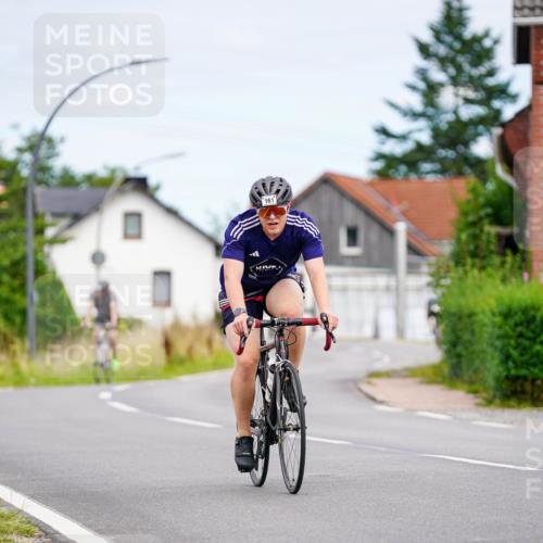 31.08.2025 - Elbe Triathlon Hamburg Michael Burmester http://msf.ph/oto/8685679 31.08.2025 14:12:02 Radfahren 161 meine-sportfotos.de