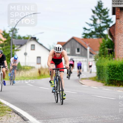 31.08.2025 - Elbe Triathlon Hamburg Michael Burmester http://msf.ph/oto/8685720 31.08.2025 14:12:23 Radfahren 125, 148, 152 meine-sportfotos.de