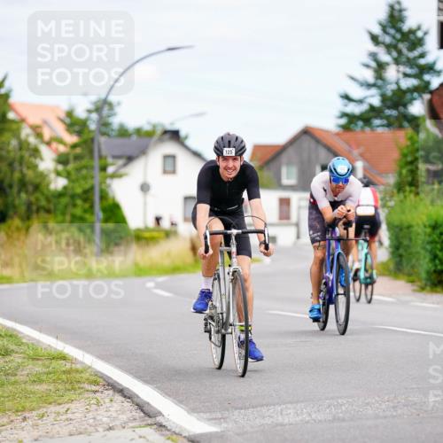 31.08.2025 - Elbe Triathlon Hamburg Michael Burmester http://msf.ph/oto/8685727 31.08.2025 14:12:24 Radfahren 125, 148, 152 meine-sportfotos.de