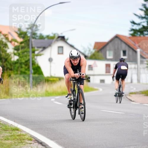 31.08.2025 - Elbe Triathlon Hamburg Michael Burmester http://msf.ph/oto/8685755 31.08.2025 14:12:39 Radfahren 130, 137, 140 meine-sportfotos.de