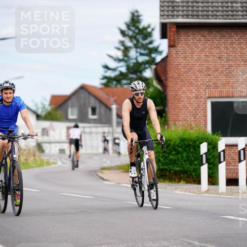 31.08.2025 - Elbe Triathlon Hamburg Michael Burmester http://msf.ph/oto/8685796 31.08.2025 14:13:03 Radfahren 124, 149, 155 meine-sportfotos.de