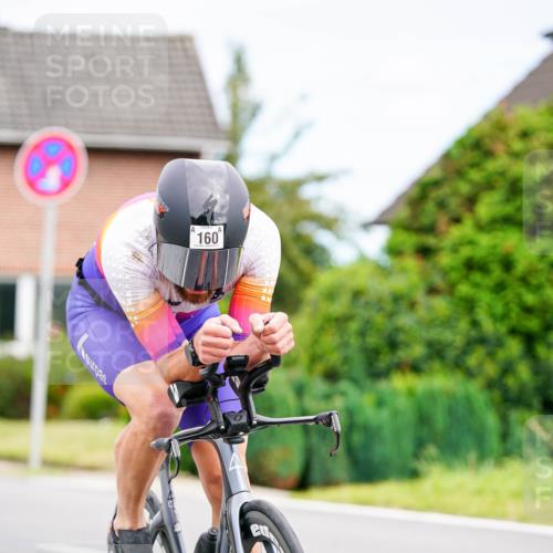 31.08.2025 - Elbe Triathlon Hamburg Michael Burmester http://msf.ph/oto/8685887 31.08.2025 14:14:11 Radfahren 142 meine-sportfotos.de