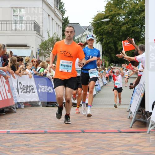 31.08.2025 - 21. Blankeneser Heldenlauf Strokosch-Dieckow http://msf.ph/oto/8685907 31.08.2025 12:00:35 Ziel 5784, 4144, 4394, 4395, 4333 meine-sportfotos.de
