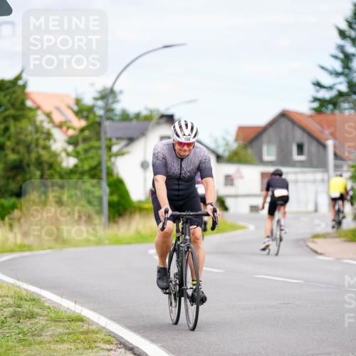 31.08.2025 - Elbe Triathlon Hamburg Michael Burmester http://msf.ph/oto/8685948 31.08.2025 14:14:42 Radfahren 158 meine-sportfotos.de