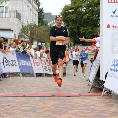 31.08.2025 - 21. Blankeneser Heldenlauf Strokosch-Dieckow http://msf.ph/oto/8685985 31.08.2025 12:00:32 Ziel 5784, 4144, 4394, 4395 meine-sportfotos.de
