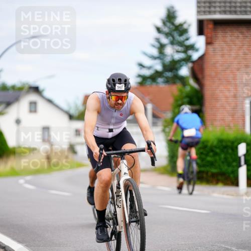 31.08.2025 - Elbe Triathlon Hamburg Michael Burmester http://msf.ph/oto/8686026 31.08.2025 14:15:28 Radfahren 135, 136, 147 meine-sportfotos.de