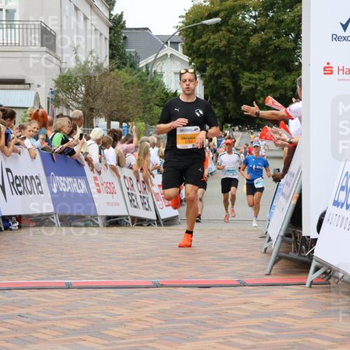 31.08.2025 - 21. Blankeneser Heldenlauf Strokosch-Dieckow http://msf.ph/oto/8686036 31.08.2025 12:00:31 Ziel 5784, 4144 meine-sportfotos.de