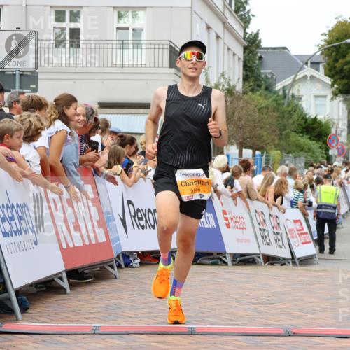 31.08.2025 - 21. Blankeneser Heldenlauf Strokosch-Dieckow http://msf.ph/oto/8686069 31.08.2025 12:00:19 Ziel 5146, 4218, 4304 meine-sportfotos.de