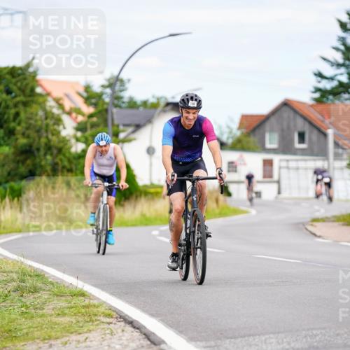 31.08.2025 - Elbe Triathlon Hamburg Michael Burmester http://msf.ph/oto/8686085 31.08.2025 14:16:30 Radfahren 150, 161 meine-sportfotos.de