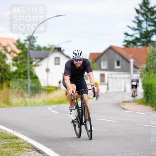 31.08.2025 - Elbe Triathlon Hamburg Michael Burmester http://msf.ph/oto/8686148 31.08.2025 14:17:09 Radfahren 130, 146 meine-sportfotos.de