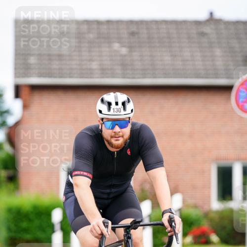 31.08.2025 - Elbe Triathlon Hamburg Michael Burmester http://msf.ph/oto/8686153 31.08.2025 14:17:10 Radfahren 130, 146 meine-sportfotos.de