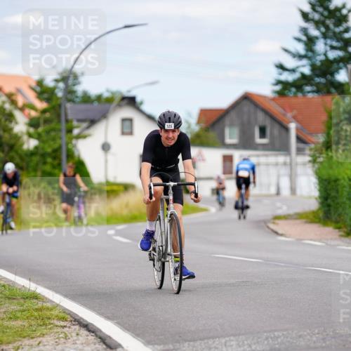 31.08.2025 - Elbe Triathlon Hamburg Michael Burmester http://msf.ph/oto/8686164 31.08.2025 14:17:23 Radfahren 125, 144 meine-sportfotos.de