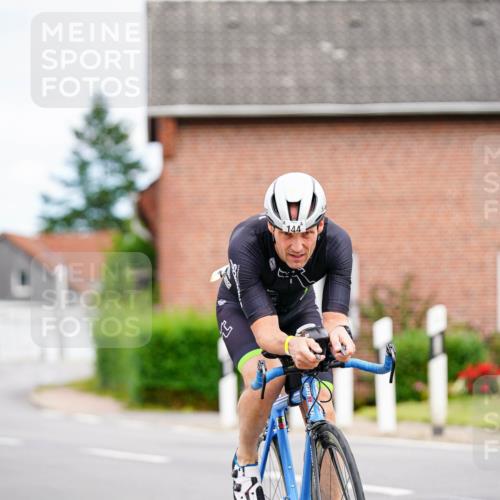 31.08.2025 - Elbe Triathlon Hamburg Michael Burmester http://msf.ph/oto/8686170 31.08.2025 14:17:27 Radfahren 125, 140, 144 meine-sportfotos.de