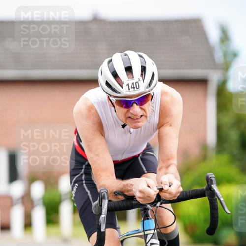 31.08.2025 - Elbe Triathlon Hamburg Michael Burmester http://msf.ph/oto/8686184 31.08.2025 14:17:34 Radfahren 140 meine-sportfotos.de