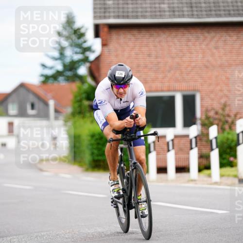 31.08.2025 - Elbe Triathlon Hamburg Michael Burmester http://msf.ph/oto/8686189 31.08.2025 14:17:36 Radfahren 140, 149 meine-sportfotos.de