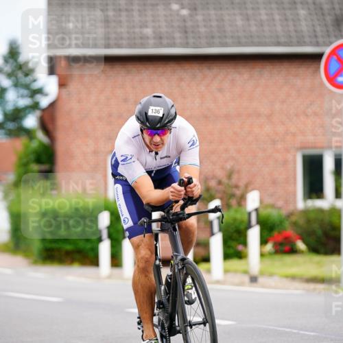 31.08.2025 - Elbe Triathlon Hamburg Michael Burmester http://msf.ph/oto/8686191 31.08.2025 14:17:37 Radfahren 140, 149 meine-sportfotos.de