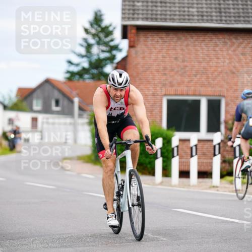 31.08.2025 - Elbe Triathlon Hamburg Michael Burmester http://msf.ph/oto/8686258 31.08.2025 14:18:57 Radfahren 121, 139, 154 meine-sportfotos.de