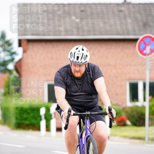31.08.2025 - Elbe Triathlon Hamburg Michael Burmester http://msf.ph/oto/8686299 31.08.2025 14:19:21 Radfahren 126, 132, 151 meine-sportfotos.de