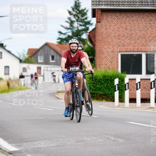 31.08.2025 - Elbe Triathlon Hamburg Michael Burmester http://msf.ph/oto/8686301 31.08.2025 14:19:26 Radfahren 126, 132, 142 meine-sportfotos.de