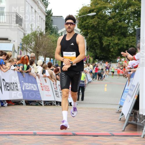 31.08.2025 - 21. Blankeneser Heldenlauf Strokosch-Dieckow http://msf.ph/oto/8686302 31.08.2025 11:59:58 Ziel 5346, 5804 meine-sportfotos.de