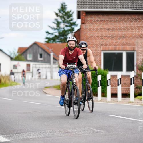 31.08.2025 - Elbe Triathlon Hamburg Michael Burmester http://msf.ph/oto/8686306 31.08.2025 14:19:26 Radfahren 126, 132, 142 meine-sportfotos.de