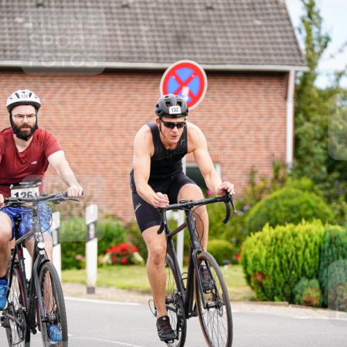 31.08.2025 - Elbe Triathlon Hamburg Michael Burmester http://msf.ph/oto/8686310 31.08.2025 14:19:27 Radfahren 126, 132, 142 meine-sportfotos.de